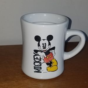 Highwave Disney Mickey Mouse mug.